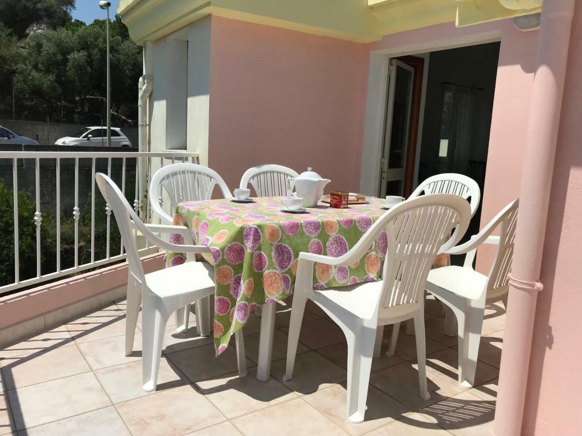 Ferienwohnung Casa Rosa Cala Gonone Exterior foto